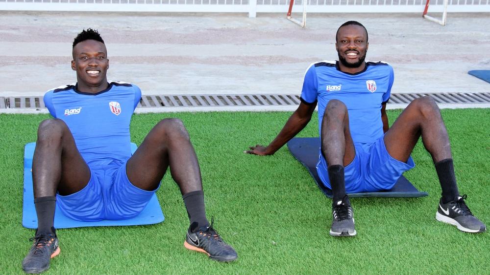 لاعبا "الماط" قبل مواجهة ا.طنجة: "سنذهب هناك من أجل الفوز وجعل الجماهير التطوانية فخورة بنا"