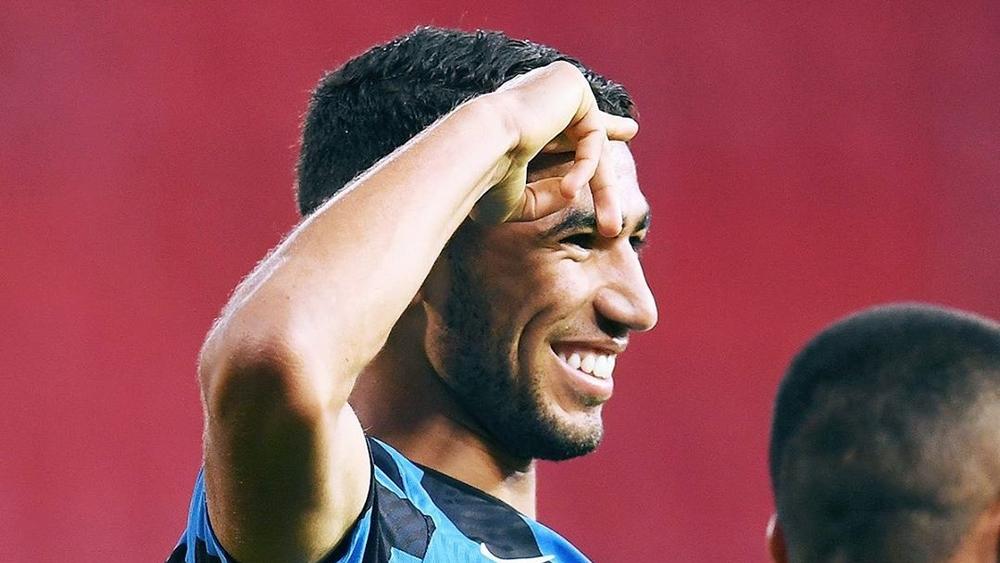 حكيمي عن إهداء قميصه لأحد الأطفال: "كنت أطلب قمصان اللاعبين عندما كنت طفلا ومن الجيد إسعاد من يدعمونك"