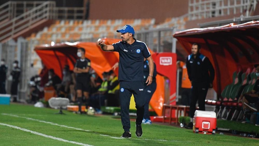 العساس: "لا أؤمن بوجود فريق أول أو ثان.. وسندخل باقي المواعيد بجدية مباراة بركان"