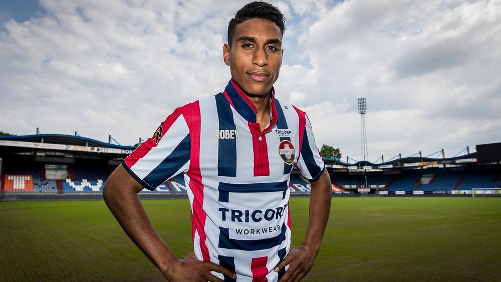 "إسم جديد" في المنتخب.. إدريس صاديقي حاضر في قائمة خليلوزيتش لمواجهة السنغال والكونغو الديمقراطية