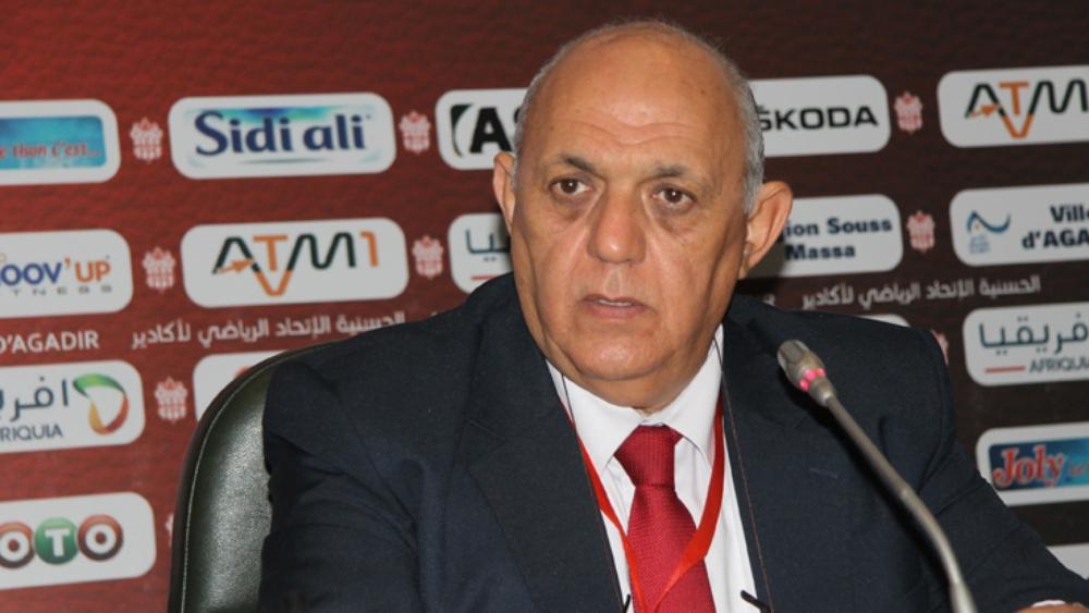 خاص/ طالَبَ في البداية بـ300 مليون سنتيم ثم اختفى.. رئيس الحسنية سيدينو  يُغضِب البوفتيني والباطن بعد تعمّده عدم الرّد على عرض النادي السعودي!