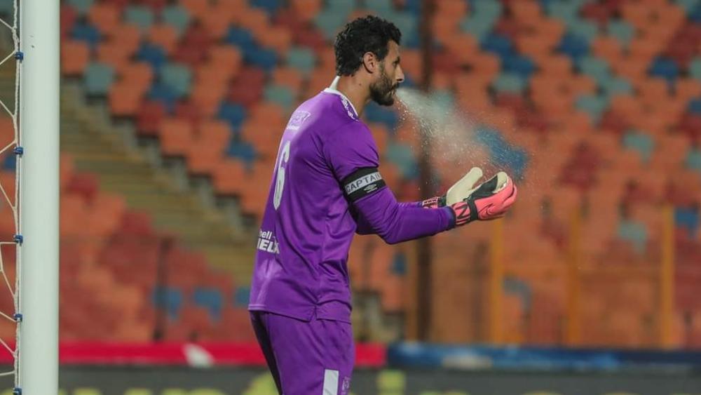 موسيماني ينجح في اختباره الأول مع الأهلي رغم القلق لخروج الحارس "الشناوي" مصابًا