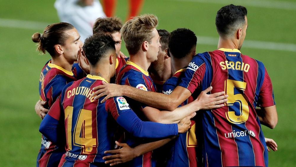 بعد خسارته 97 مليون يورو.. برشلونة يبدأ مفاوضات "ليست بالسهلة" لخفض رواتب لاعبيه