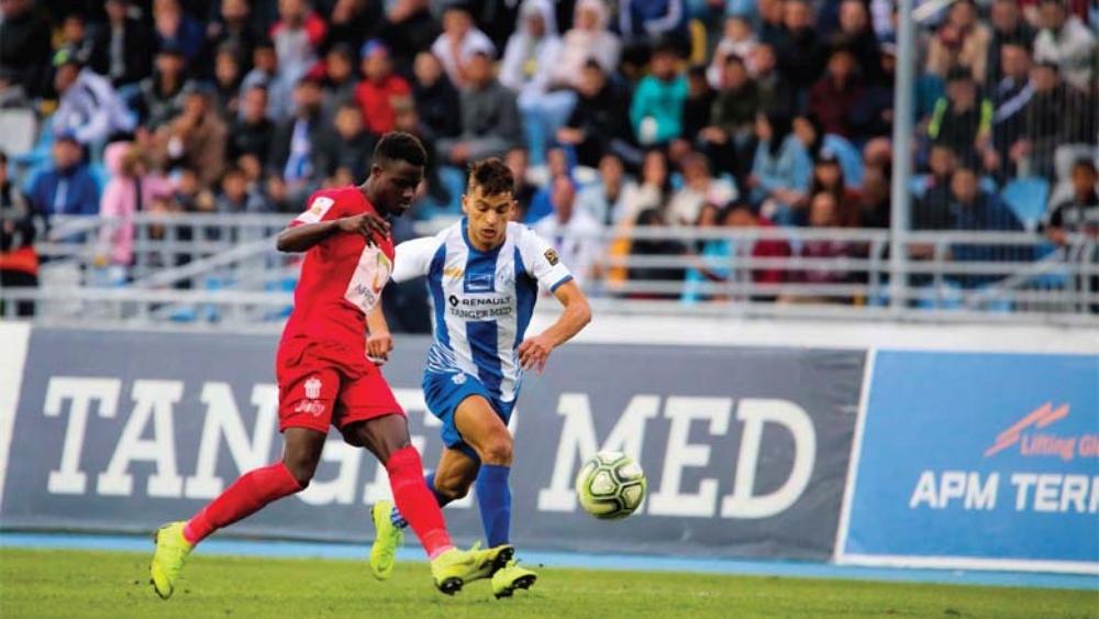 مباراة اتحاد طنجة وحسنية أكادير عن الجولة الـ29 / تشكيلة الفريقين