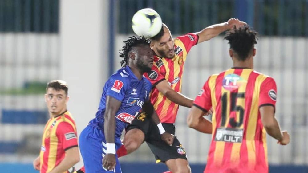 "فيروس كورونا" يُربك الاتحاد التونسي ويُجبره على تأجيل انطلاق الدوري المحلي لمدة أسبوعين