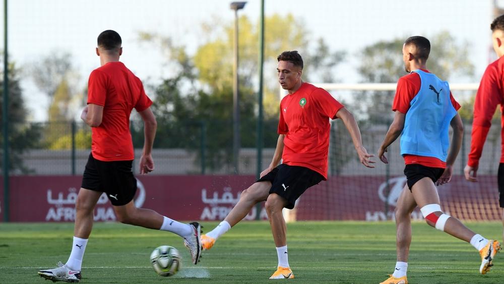 سفيان شاكلا ثاني إصابة بـ"كورونا" داخل المنتخب المغربي قبل ملاقاة السنغال والكونغو وديا