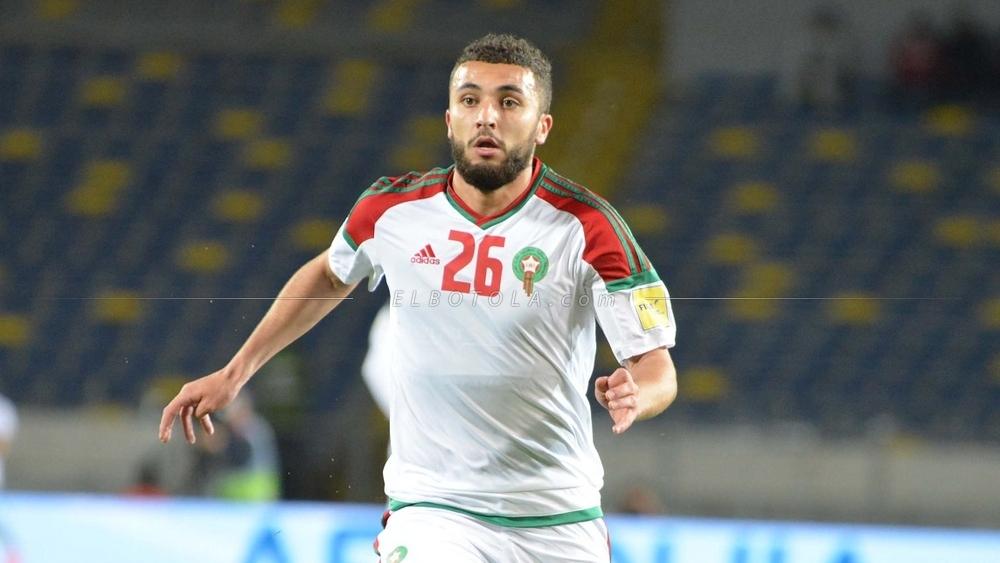 لبيض: "غيابي عن معسكر الأسود عائد لانتظاري أنا وزوجتي مولوداً.. وفخور دوماً بتمثيل المنتخب المغربي"