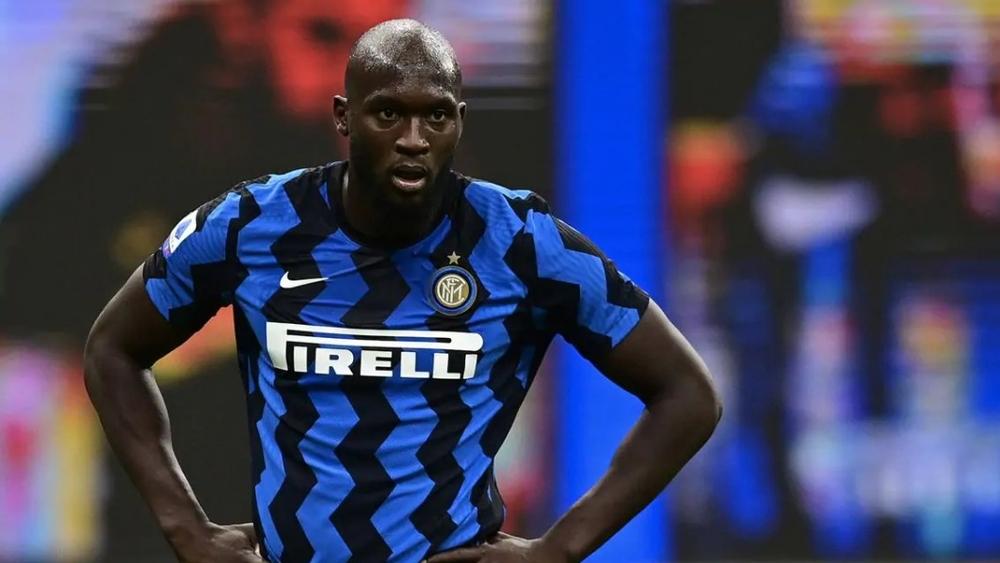 لوكاكو: "عائلتي كانت تعاني من الفقر والجوع حتى بلوغي 16 عامًا"