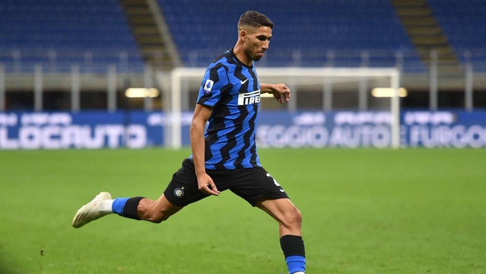 "غازيتا ديلو سبورت": "راتب حكيمي مع الإنتر يبلغ 5 ملايين يورو سنوياً"