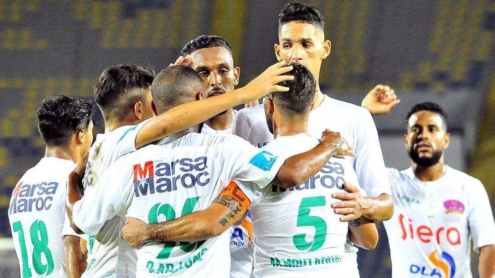 في مباراة الموسم.. الرجاء يتجاوز "فخ" الجيش ويتوج بطلا للمغرب