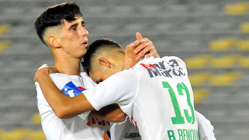 يومان راحة للاعبي الرجاء بعد التتويج.. والعودة للالتئام بعد غد الأربعاء لاستلام الدِّرع