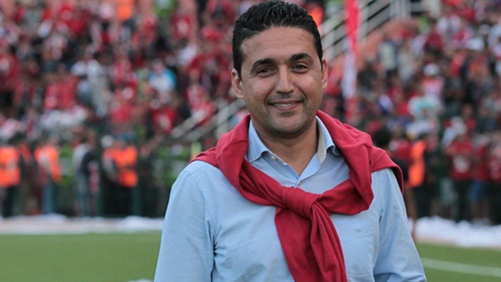 محمد طلال يكتب: "الكل وقف على مكرك وكذبك.. مهنة التعليم منك بريئة!"