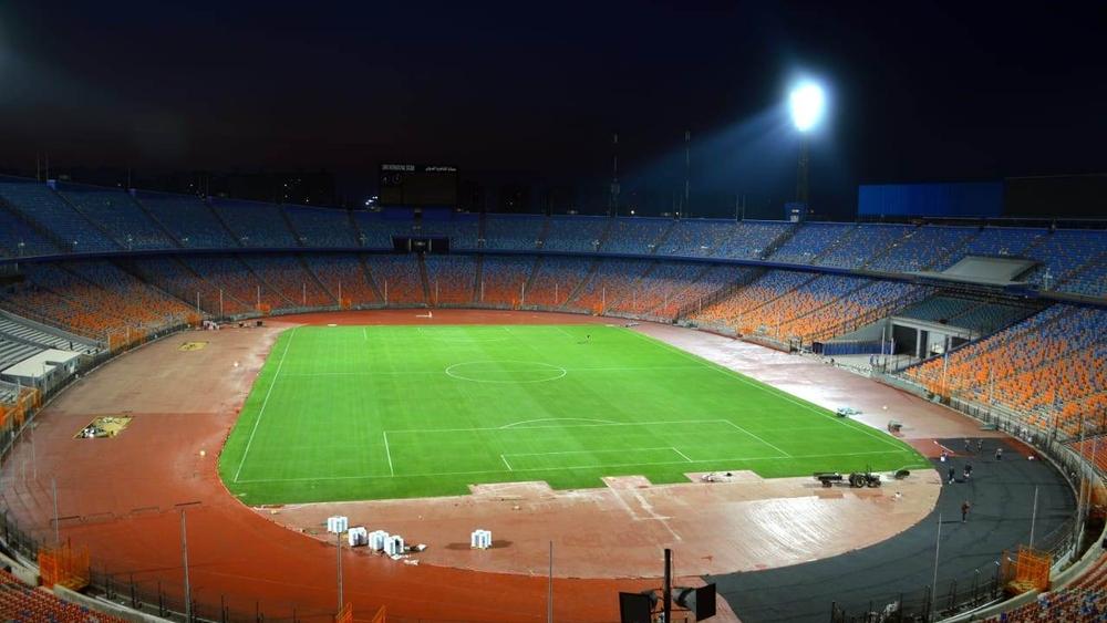 في انتظار الإعلان الرسمي.. الـ"كاف" يوافق على استقبال الأهلي والزمالك للوداد والرجاء بـ"ملعب القاهرة"