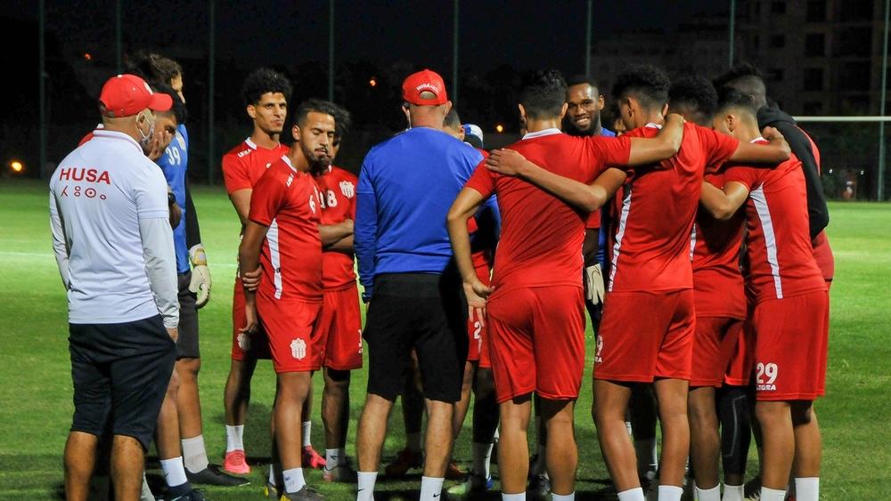 رسميا/ نادي حسنية أكادير يعلن تسجيل 9 إصابات بـ"كورونا" منها 5 لاعبين!