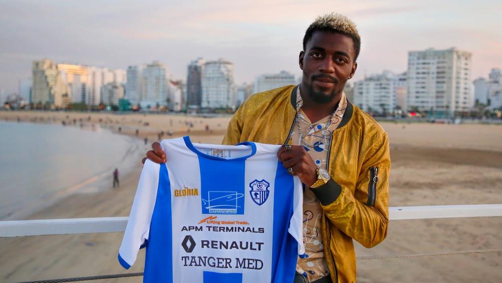 رسميا: الغابوني أكسيل مييي أولى تعاقدات اتحاد طنجة للموسم الكروي المقبل