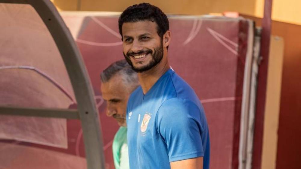 مدير الكرة بالأهلي: "محمد الشناوي لم يحصل على بطاقة صفراء أمام الوداد"