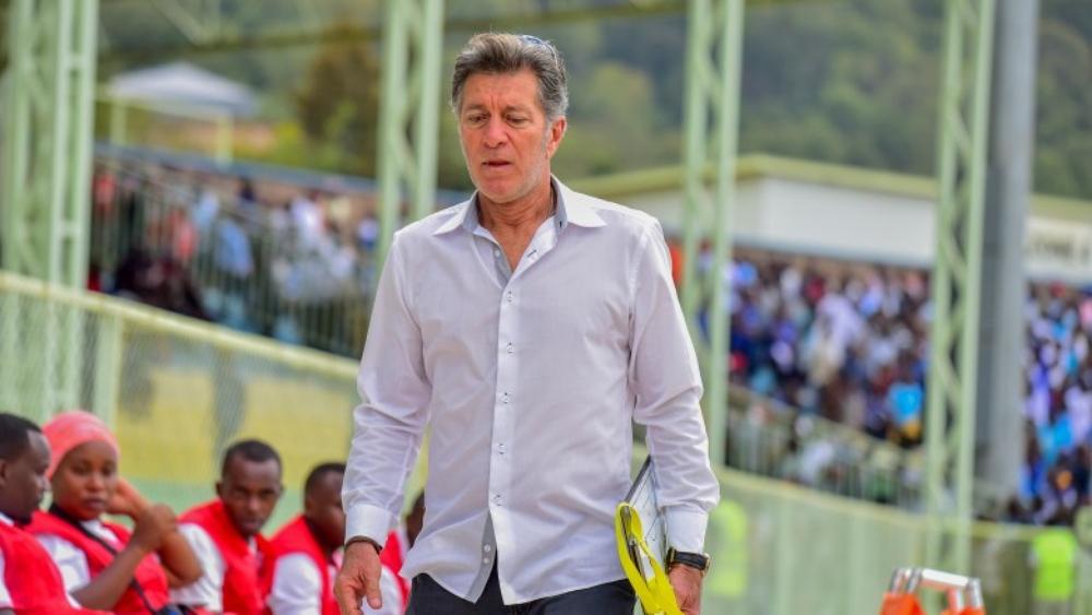 المدرب البرازيلي الجديد لغورماهيا الكيني: "أحب الكرة الهجومية.. إنظروا إلى الرجاء الرياضي وكيف يتبنَّى هذا الأسلوب"