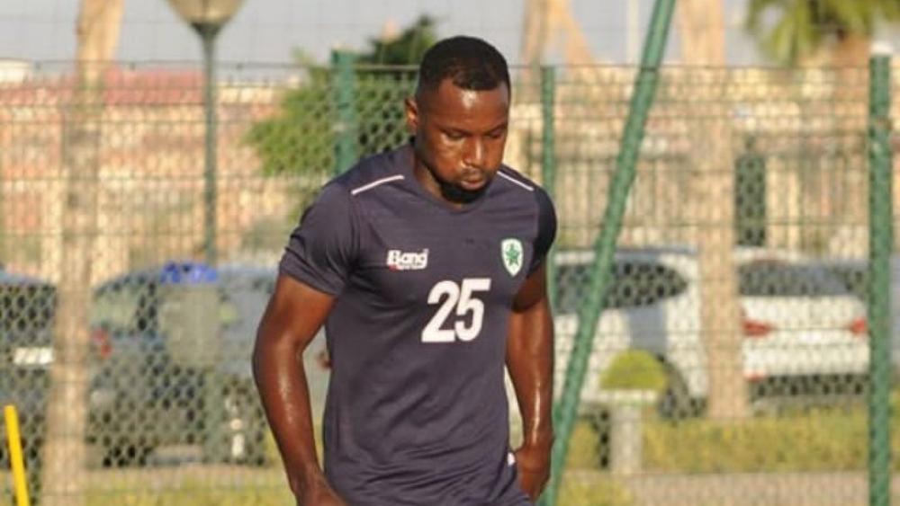 الكونغولي مونغانغا يرحل عن مولودية وجدة بعد فسخ تعاقدهما