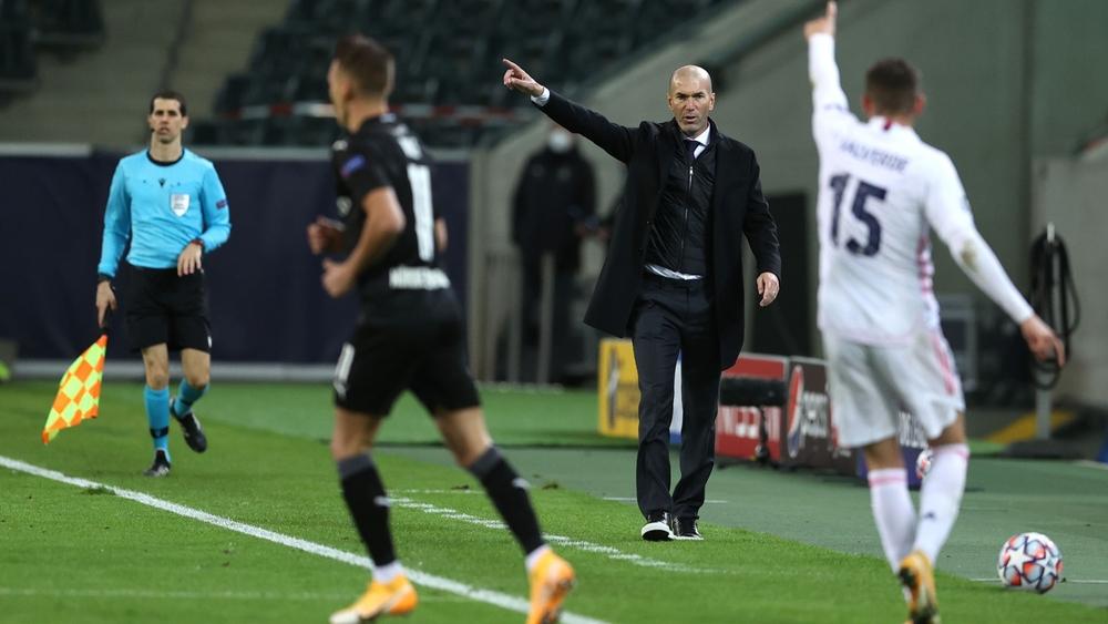 زيدان: "كنا نستحق أكثر من التعادل أمام مونشينجلادباخ"