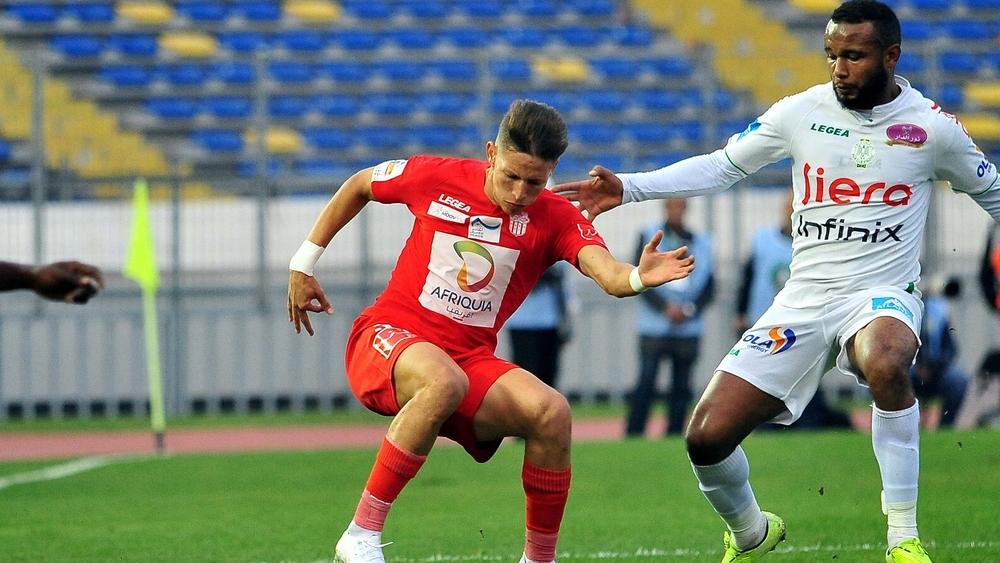 باعدي يوجه رسالة وداعية لأنصار حسنية أكادير ويردد: "أتشرف بالانتقال لفريق الأبطال والألقاب"