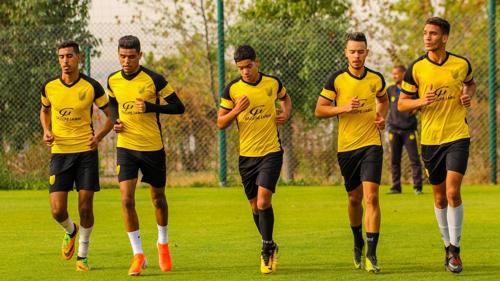 استعدادا للموسم الكروي الجديد.. المغرب الفاسي يلحق 5 أسماء من فريق الأمل بتداريب "الكبار"