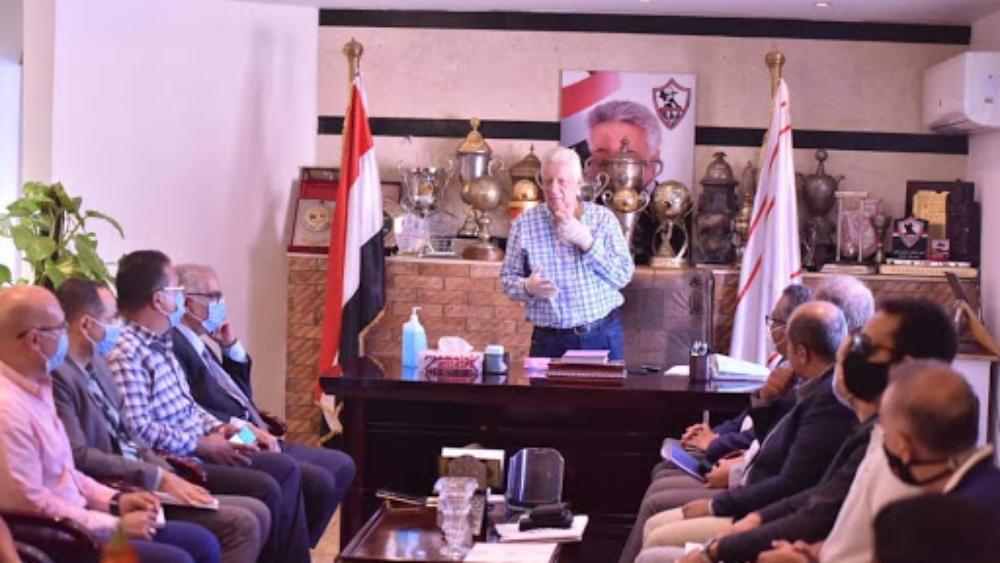 كورونا تتسلل إلى إدارة الزمالك.. عضو إداري يُصاب بالفيروس ويُحرم من حضور لقاء الرجاء