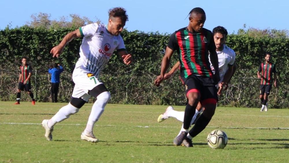 الدفاع الحسني الجديدي يحقق فوزا "معنويا" على الجيش الملكي