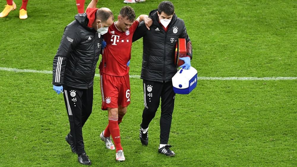 بعد نجاح العملية والجراحية وتأكد غيابه لغاية يناير.. لوف يتمنى الشفاء العاجل لكيميش