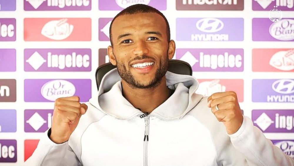 الكعبي: "أطمح لتسجيل الكثير من الأهداف وتحقيق أكبر عدد ممكن من الألقاب مع الوداد"