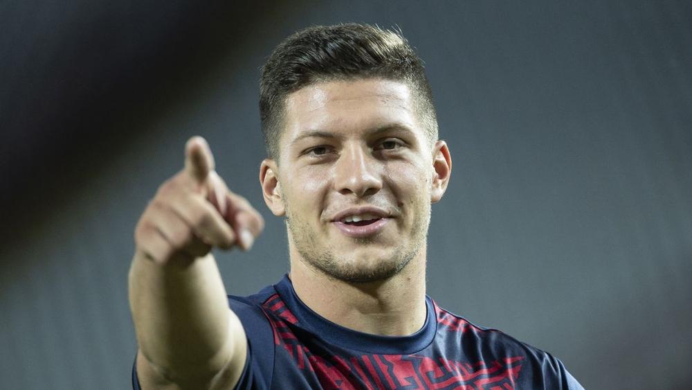 لوكا يوفيتش ينجو من عقوبة "السجن" في صربيا