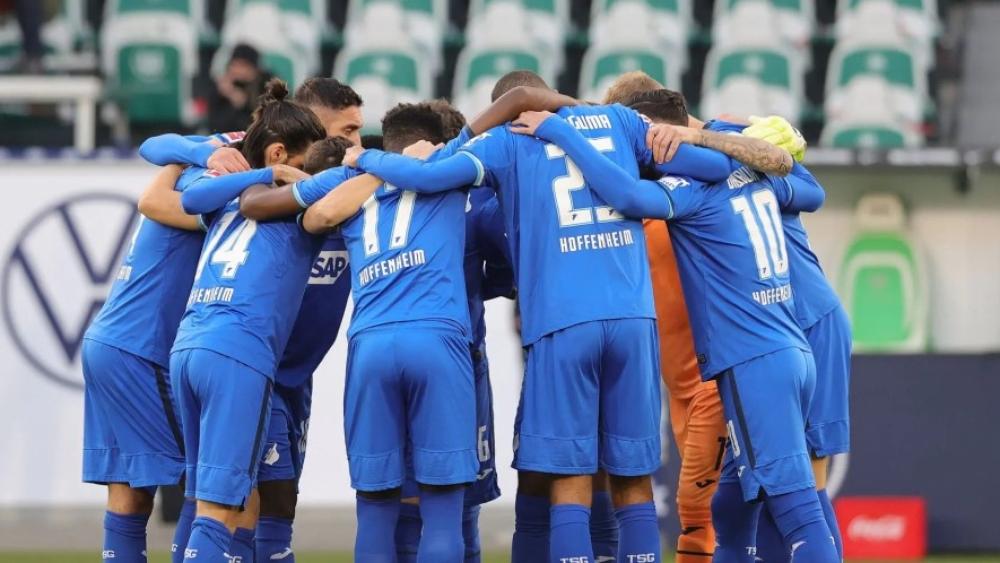 هوفنهايم يعيش حالة ارتباك بسبب "أخطاء" في نتائج اختبارات كورونا