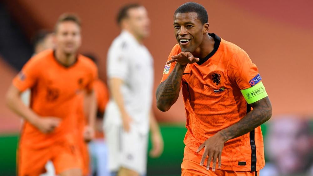 هولندا تنتصر على البوسنة بثلاثية وتقتنص الصدارة