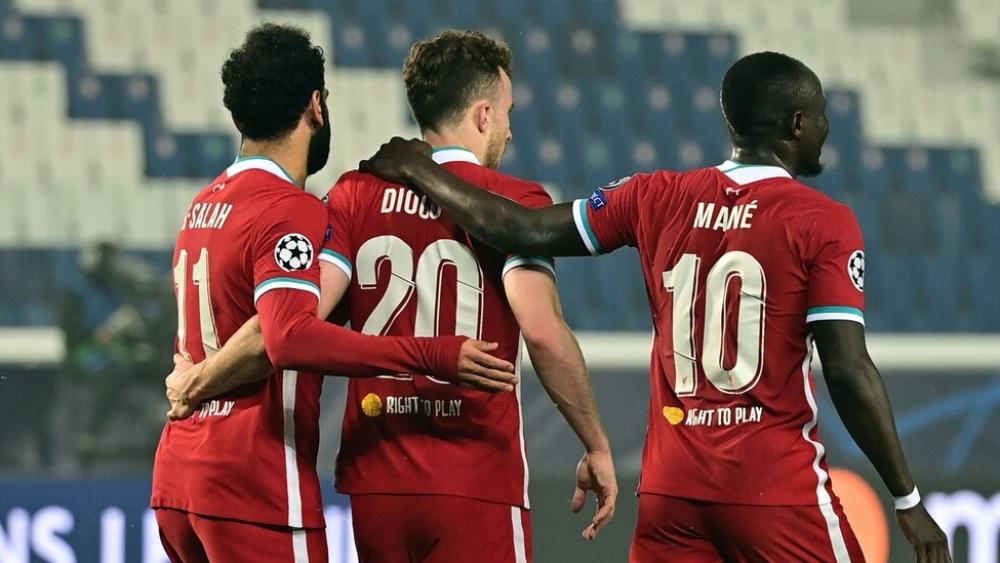 الدوري الإنجليزي مهدد بالإيقاف بعد تسجيل "رقم قياسي" في عدد الإصابات بـ"كورونا"