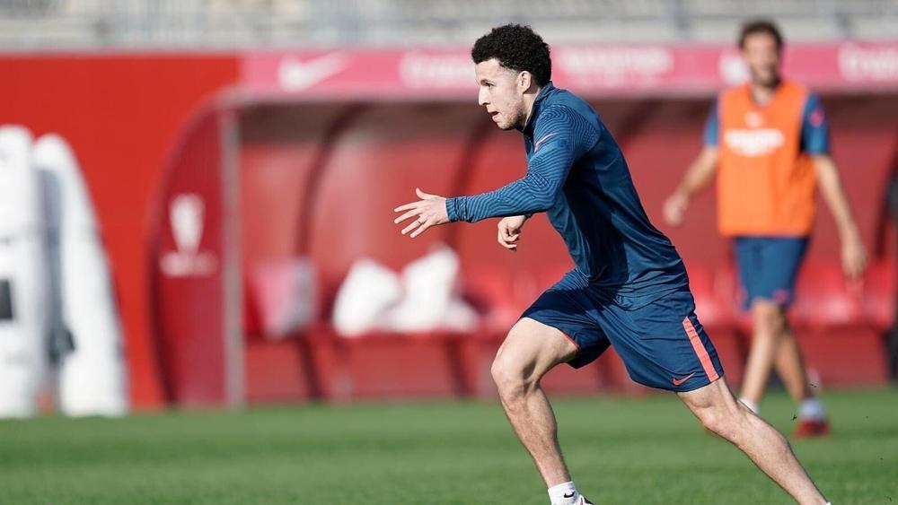 ظهور أول "وشيك" لأسامة إدريسي بقميص إشبيلية.. البداية المحتملة مواجهة سيلتا فيغو القادمة