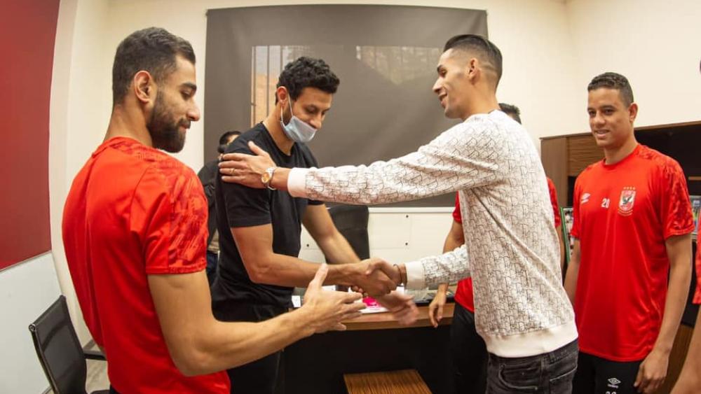 بنون يستقر على ارتداء القميص رقم 13 رفقة الأهلي