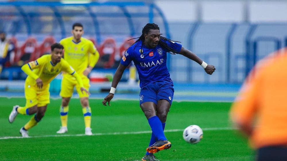 بهدفين نظيفين.. "ديربي الرياض" يكتسي اللون الأزرق والمباراة تعرف "جدلا تحكيميا" بسبب هدف حمد الله الملغى