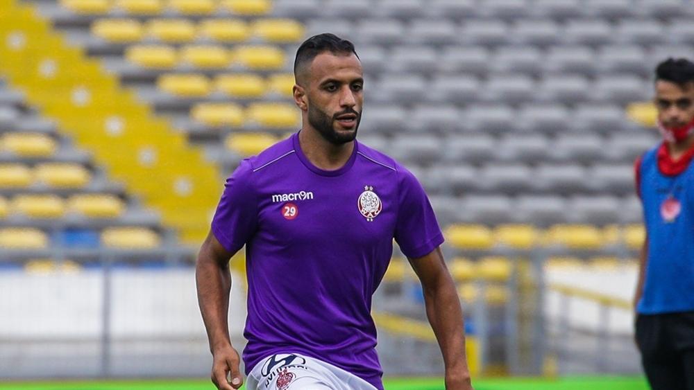 يوسف شينا يُعلن انفصاله عن الوداد بالتراضي ويتمنَّى تحقيق النادي للألقاب ويشكر مُكوناته