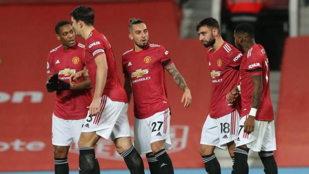 مانشستر يونايتد يثأر من باشاكشهير برباعية في دوري الأبطال