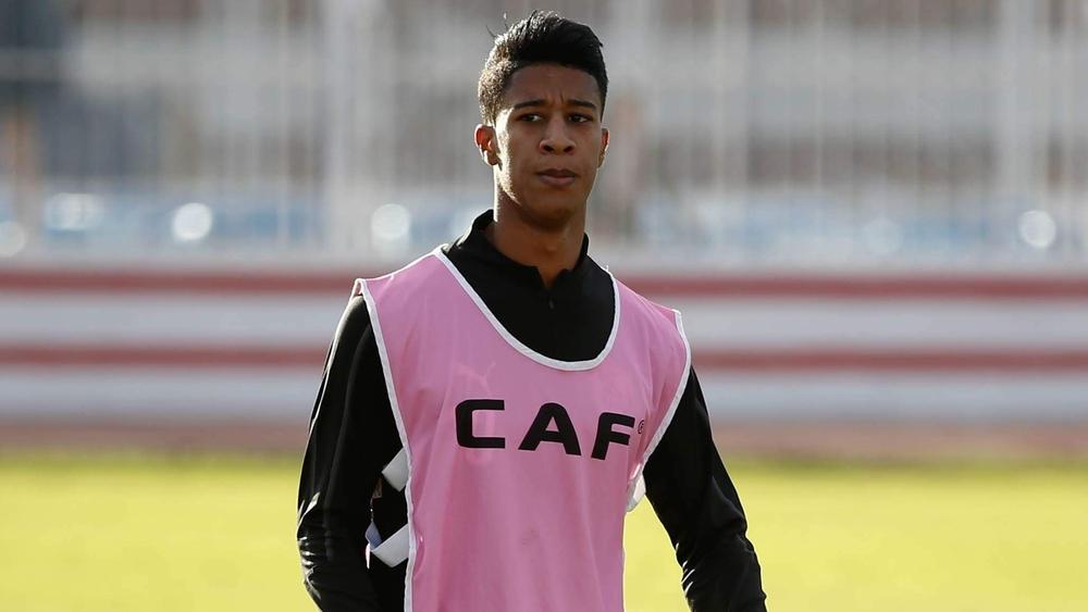 الزمالك يعوض كاسونغو بأحداد في لائحته المحلية وتأخر "البطاقة الدولية" تحرم المغربي من المشاركة القارية