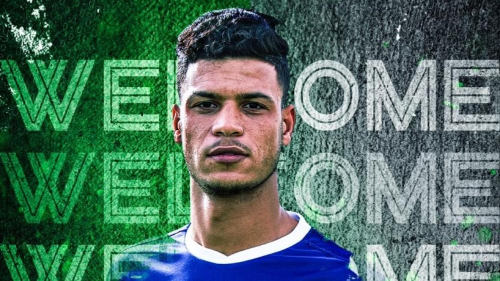 في آخر ساعات "الميركاتو".. مولودية وجدة يحسم صفقة المهاجم زكرياء بحرو لثلاثة مواسم قادمة