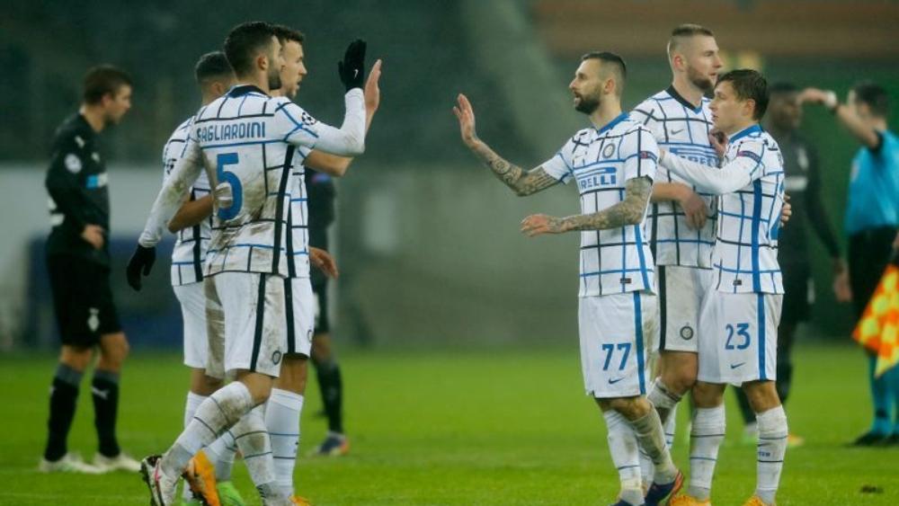 حكيمي يساهم في إنعاش آمال الإنتر بصناعة هدف الفوز ضد مونشينجلادباخ