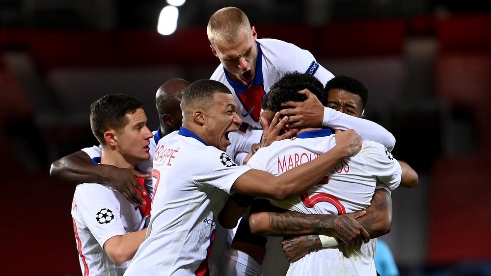 سان جيرمان يُسقط مانشستر يونايتد في "أولد ترافورد" و"يعقد" حسابات المجموعة الثامنة!