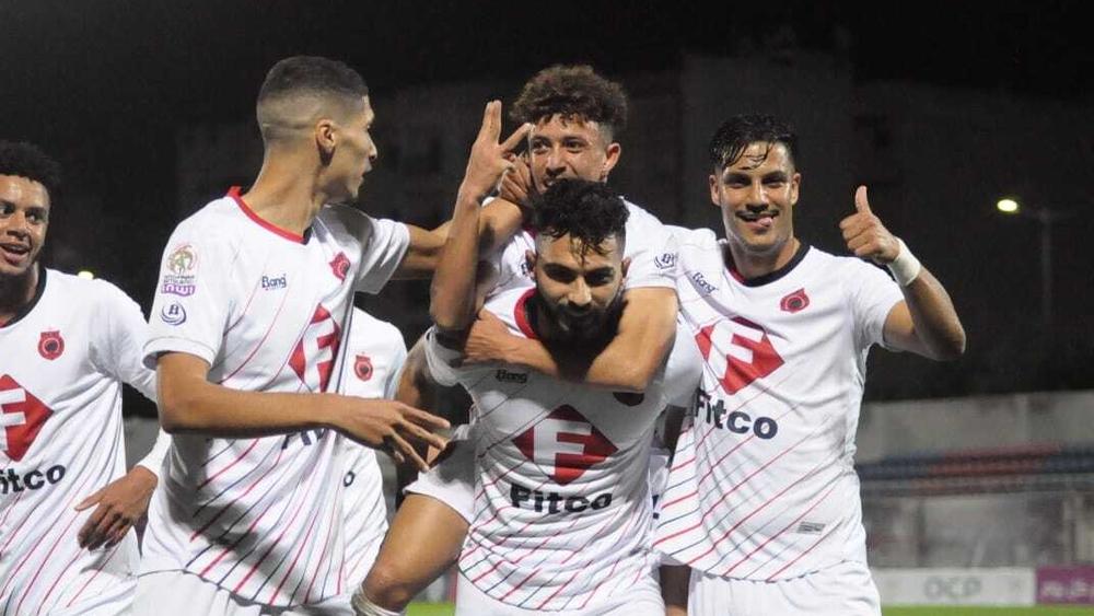 أولمبيك آسفي يتفوق على الدفاع الجديدي في مباراة عرفت تسجيل 7 أهداف