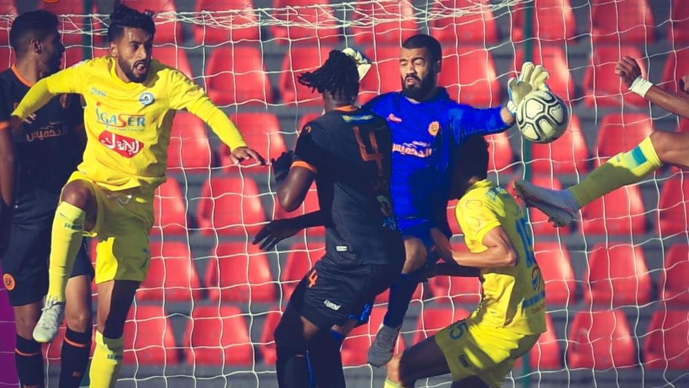 مباراة نهضة بركان والمغرب الفاسي عن "الجولة الثانية" للبطولة الاحترافية "إنوي"/ تشكيلة الفريقين