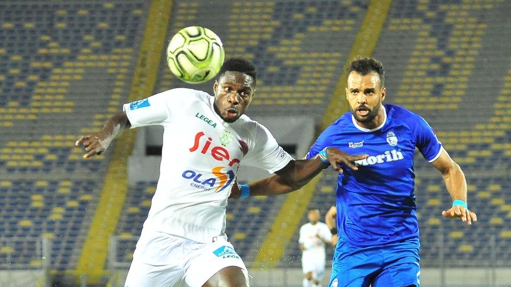 الرجاء ضد واد زم.. "النسور" يطمحون لاقتناص أول ثلاث نقاط والـ"RCOZ" يسعون لخلق المفاجأة من قلب البيضاء