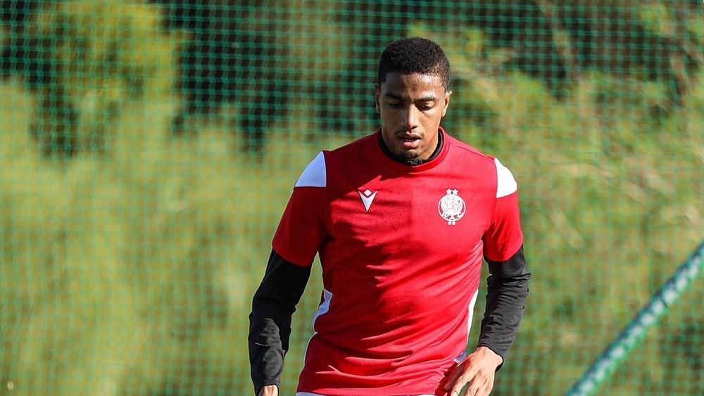 الوداد يواصل استعداداته في الجديدة لمواجهة أ.آسفي والعملود يلتحق بالمجموعة