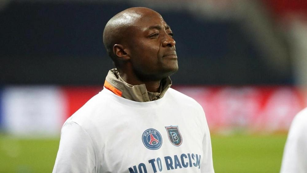 مدرب باشاك شهير ويبو: "نيمار وماركينيوس تضامنا معي ورفضا مواصلة اللعب"