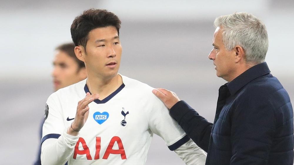 مورينيو: "سون يرغب في الاعتزال بتوتنهام"