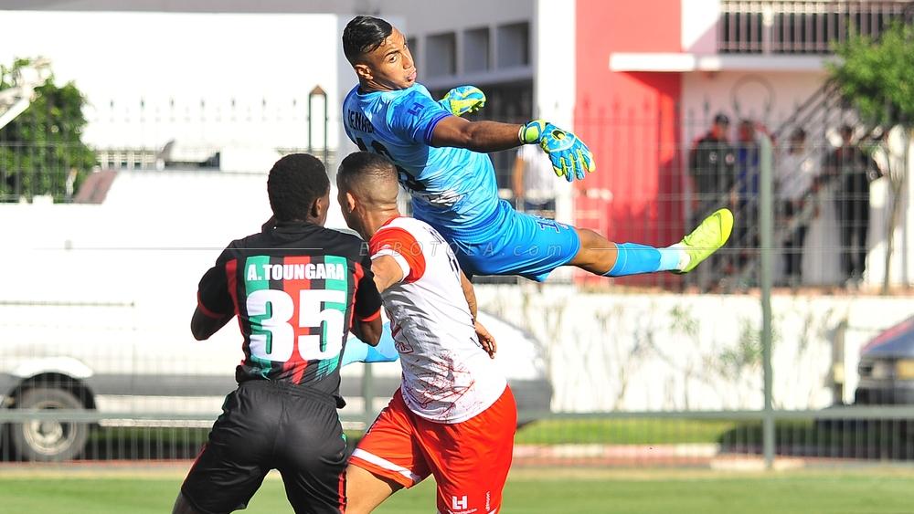 في خطوة "مفاجئة".. تغيير حكم مباراة الجيش و الفتح قبل ساعات قليلة من انطلاقتها