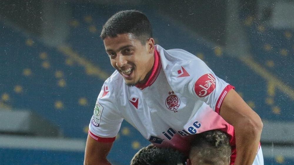 جماهير الوداد تختار أبو الفتح كأفضل لاعب في مباراة حسنية أكادير